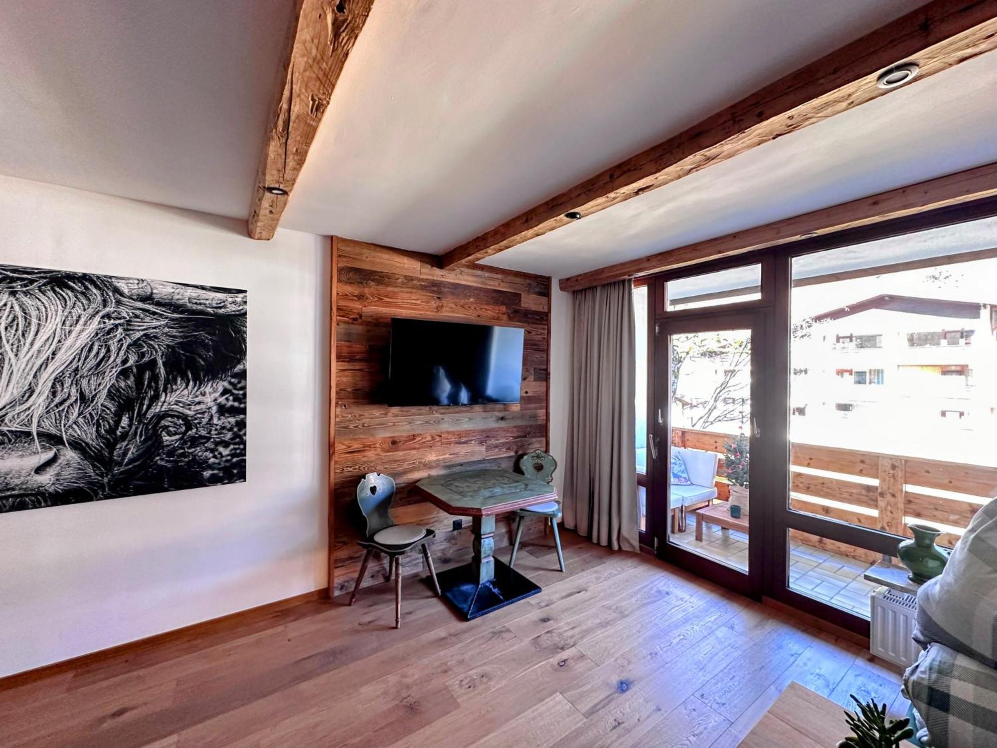 Chalet-stil Mit Pool Und Bergblick Apartment Sankt Martin bei Lofer